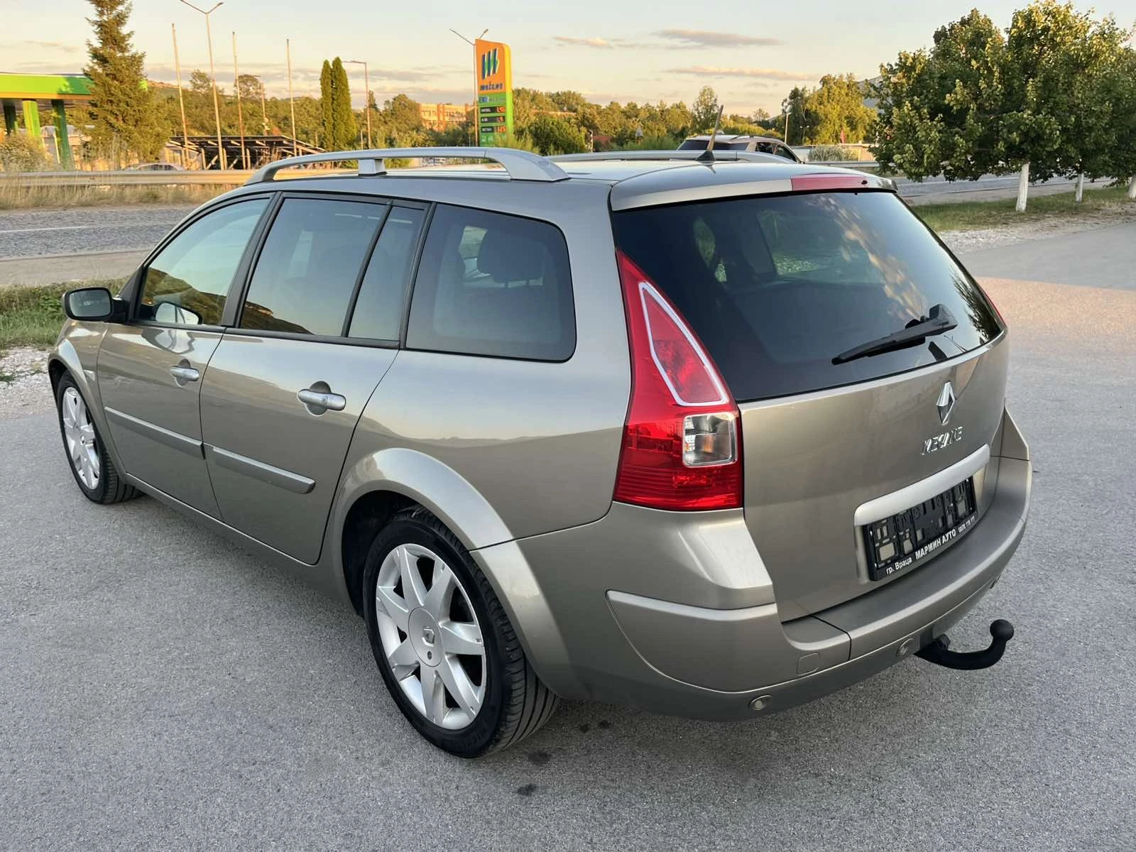 Renault Megane 1.9DCI 131кс 6 СКОРОСТИ EURO 4 КЛИМАТРОНИК ПЕРФЕКТ, снимка 5 - Автомобили и джипове - 55225811