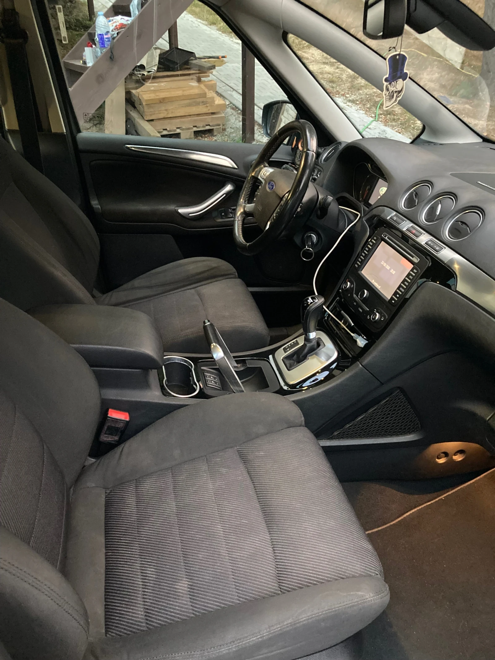 Ford S-Max, снимка 11 - Автомобили и джипове - 55879764