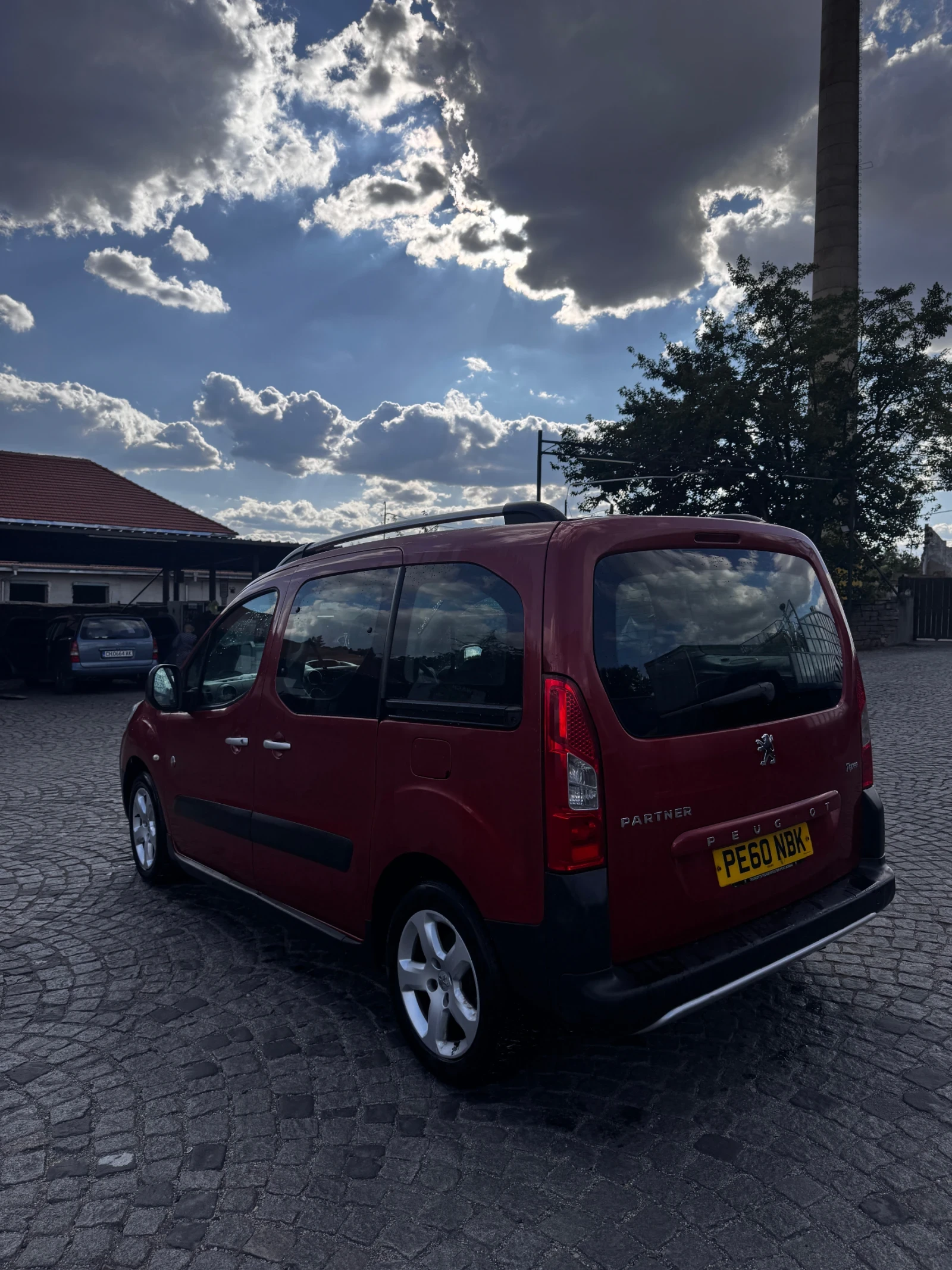 Peugeot Partner, снимка 3 - Автомобили и джипове - 56071020