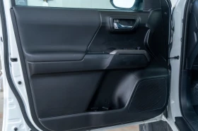 Toyota Tacoma 3.5 = V6 = 4X4 = 2021 = 37000KM = ЛИЗИНГ, снимка 12