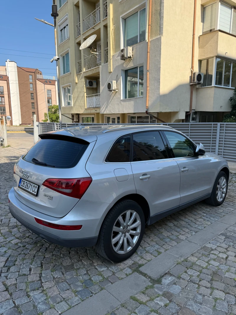 Audi Q5, снимка 5 - Автомобили и джипове - 52338037
