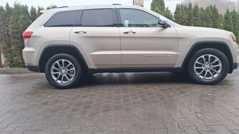 Jeep Grand cherokee 5.7 HEMI * Газ * Подгрев * Обдухв * Distronic * Ke, снимка 6 - Автомобили и джипове - 52346112
