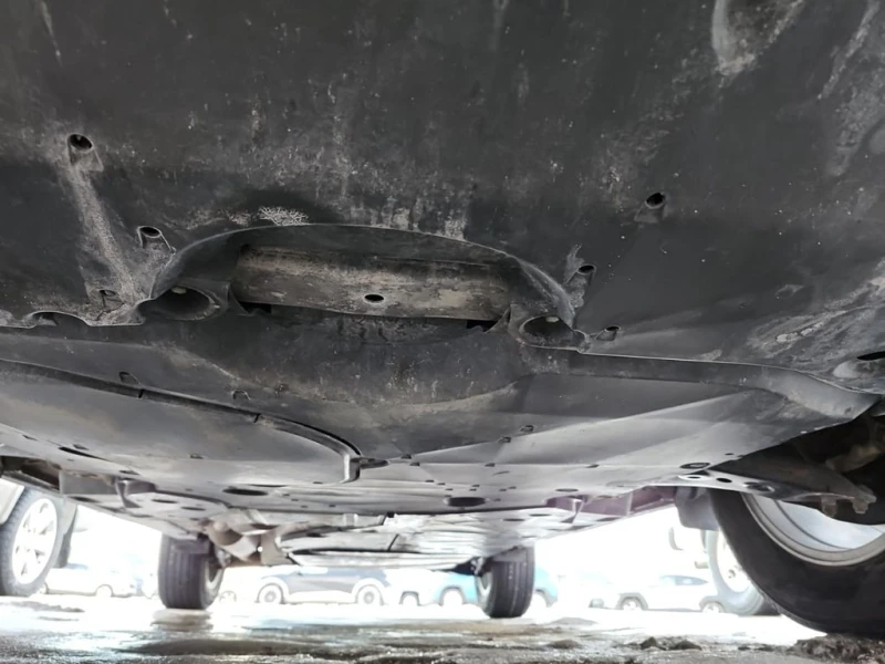 Toyota Rav4 * HYBRID LE * CARFAX * БЕЗ ПЪРВОНАЧАЛНА ВНОСКА, снимка 17 - Автомобили и джипове - 53087373