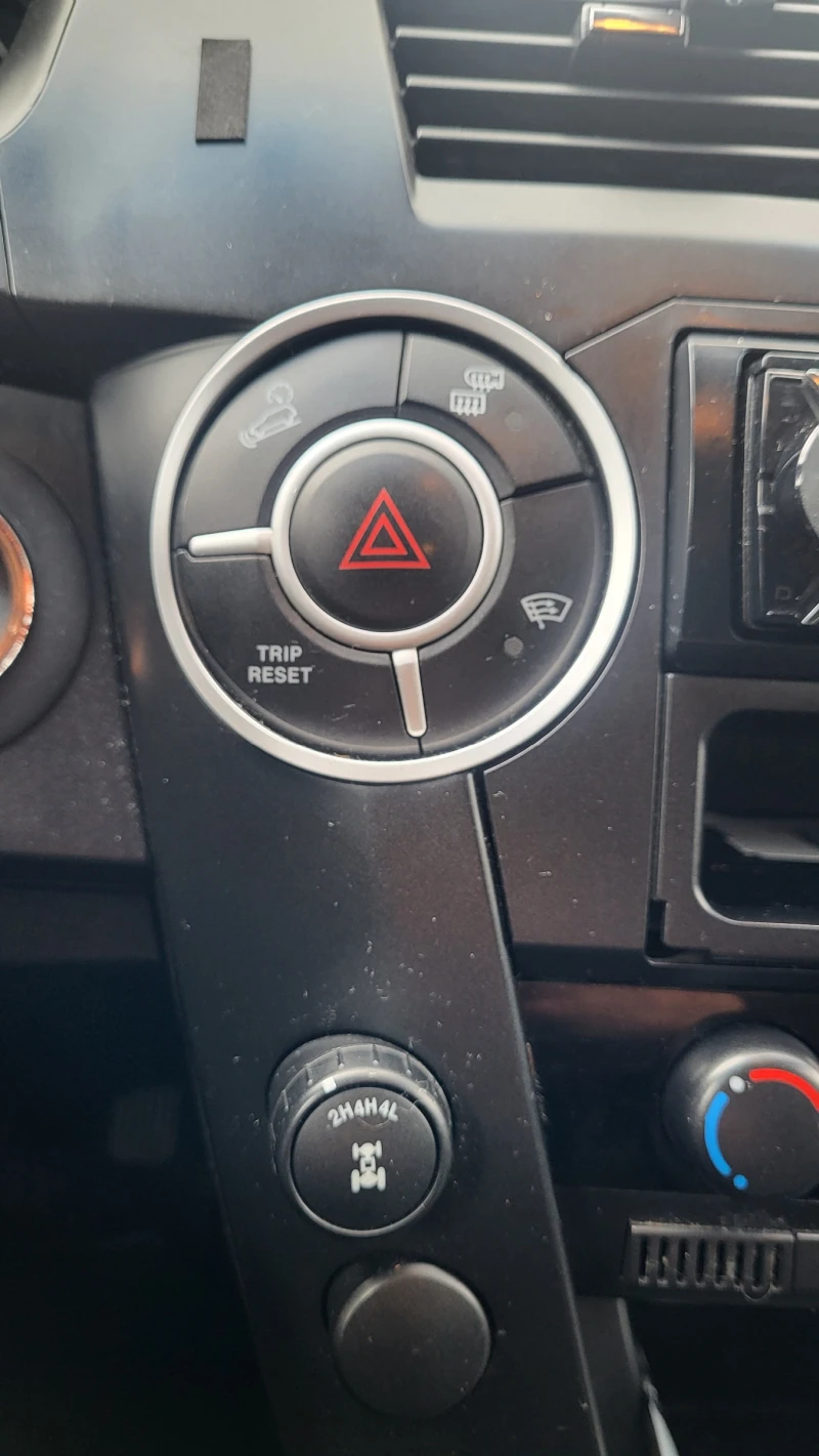 SsangYong Kyron, снимка 4 - Автомобили и джипове - 53370009