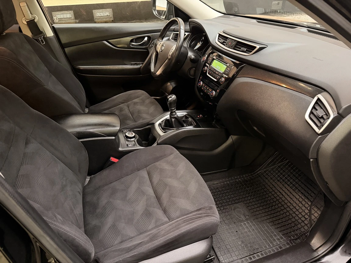 Nissan X-trail 4x4 TEKNA PANORAMA - изображение 9