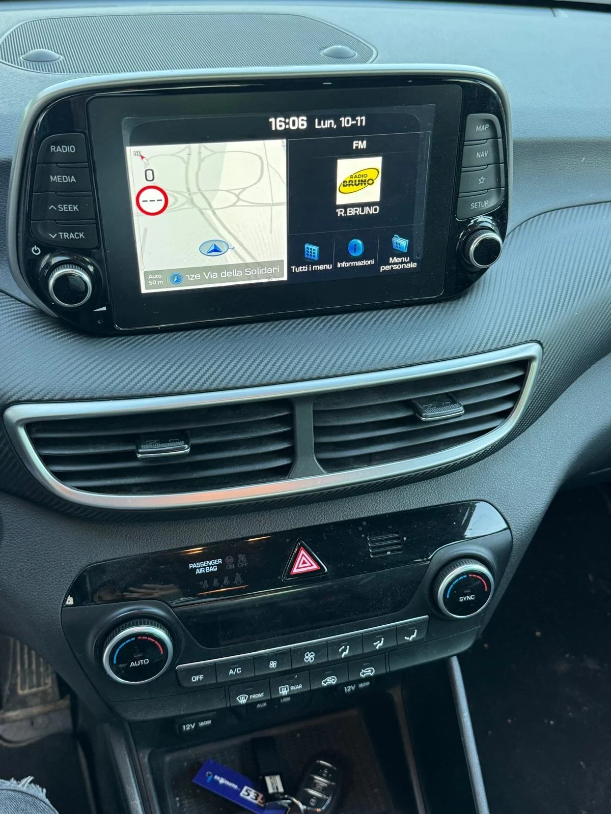 Hyundai Tucson 1.6crdi 116hp* 117900km* FACELIFT* КАМЕРА* LED*  - изображение 8