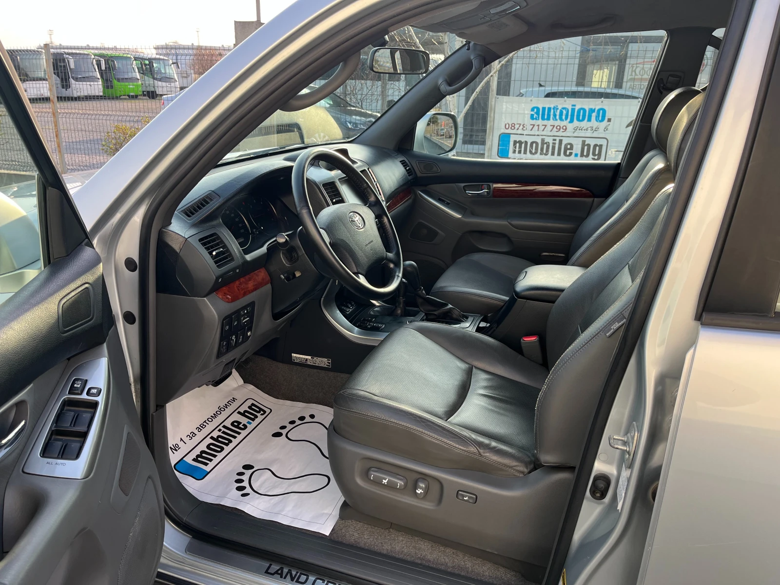 Toyota Land cruiser 3.0D4D-Италия Внос-Кожа-Автоматик, снимка 12 - Автомобили и джипове - 53988759