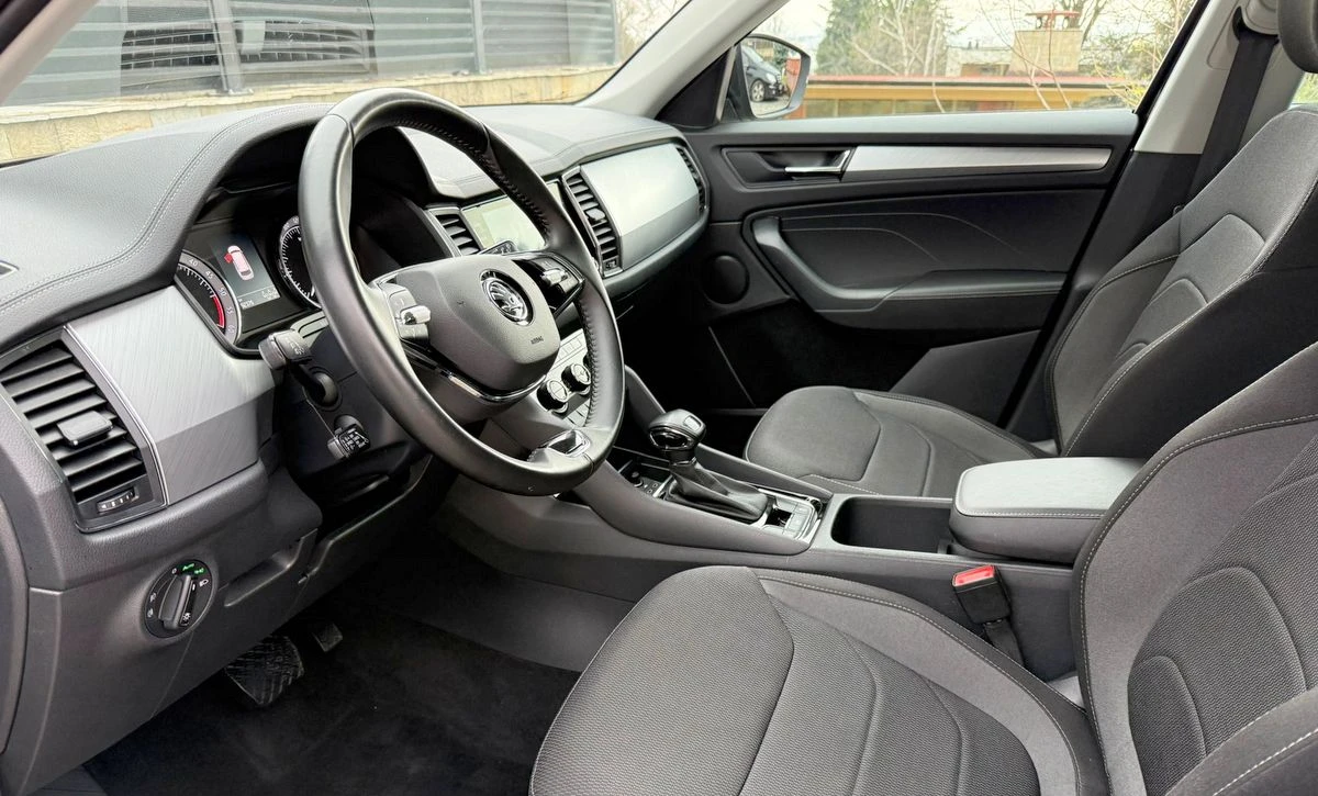Skoda Kodiaq 2.0TDI_DSG 93000km_7-места_, снимка 7 - Автомобили и джипове - 54034282