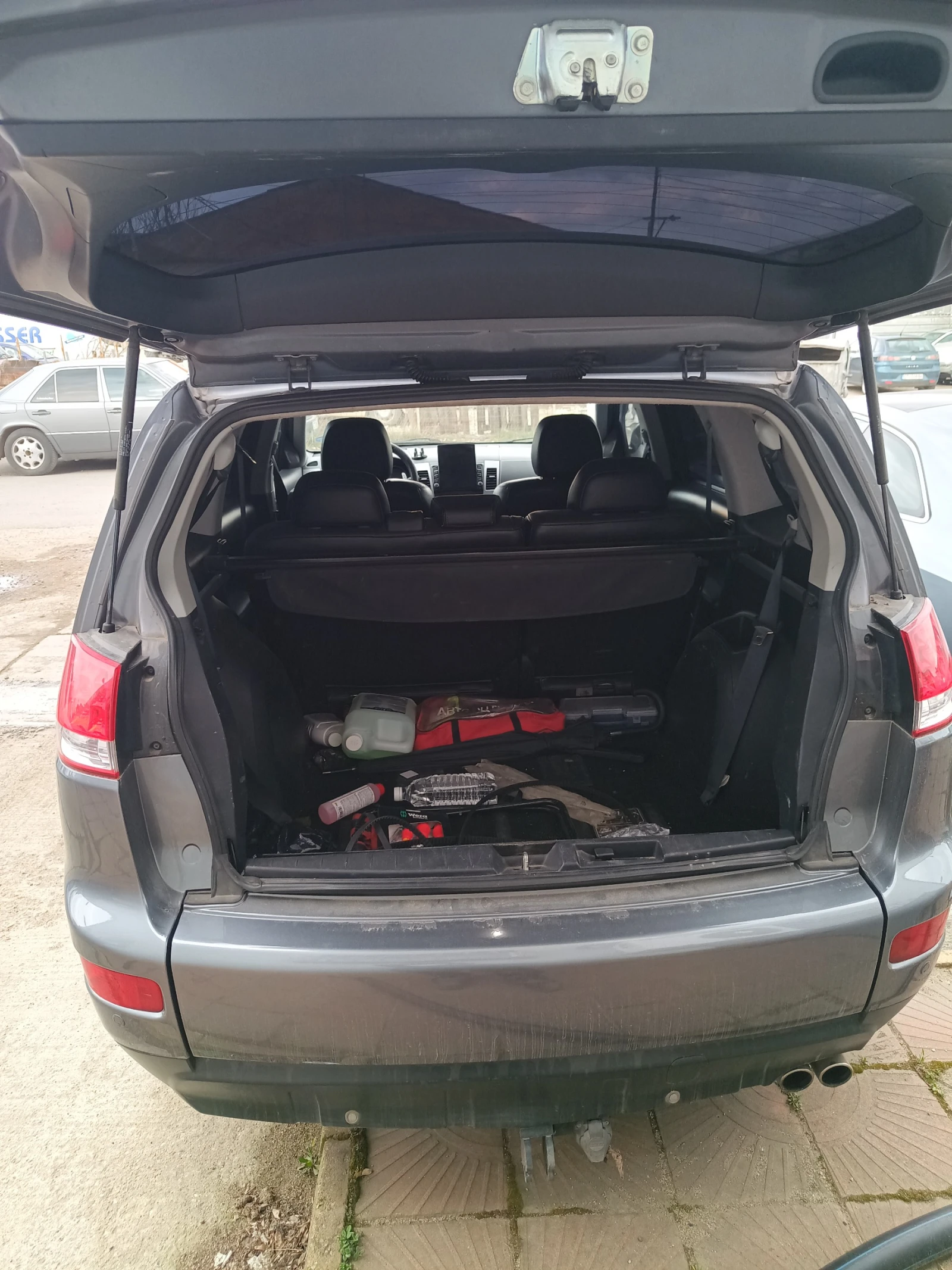 Citroen C-Crosser, снимка 4 - Автомобили и джипове - 54199056