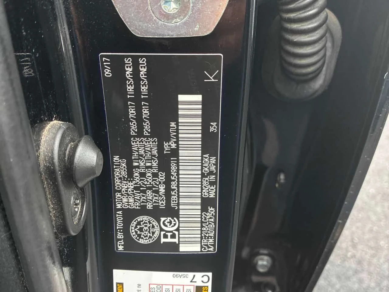Toyota 4runner * 4WD * ПОДГРЕВ* KEYLESS* PANO* , снимка 13 - Автомобили и джипове - 54312616