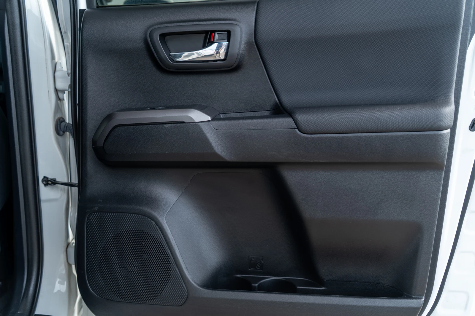 Toyota Tacoma 3.5 = V6 = 4X4 = 2021 = 37000KM = ЛИЗИНГ, снимка 14 - Автомобили и джипове - 54511930
