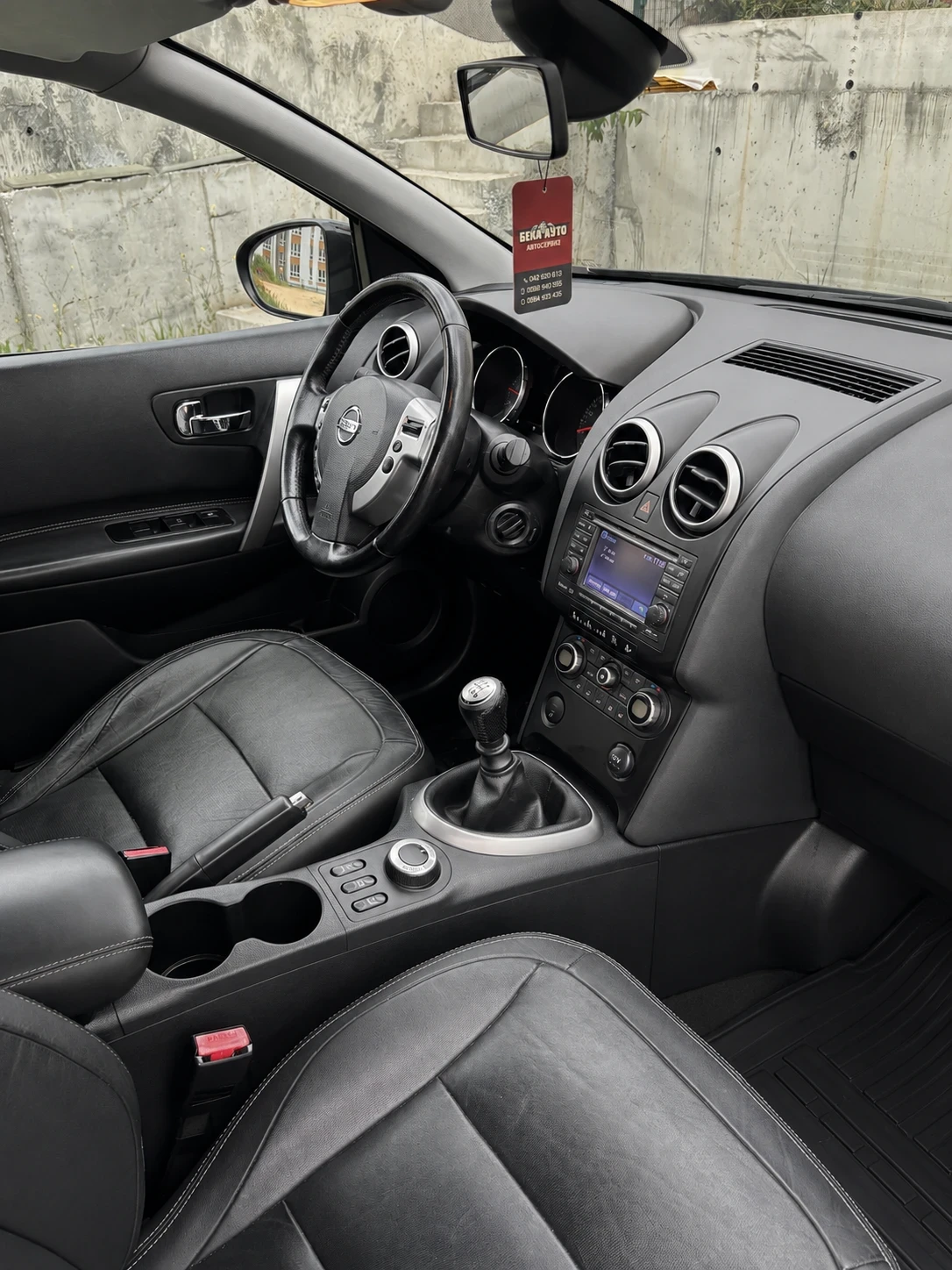 Nissan Qashqai, снимка 6 - Автомобили и джипове - 54714693