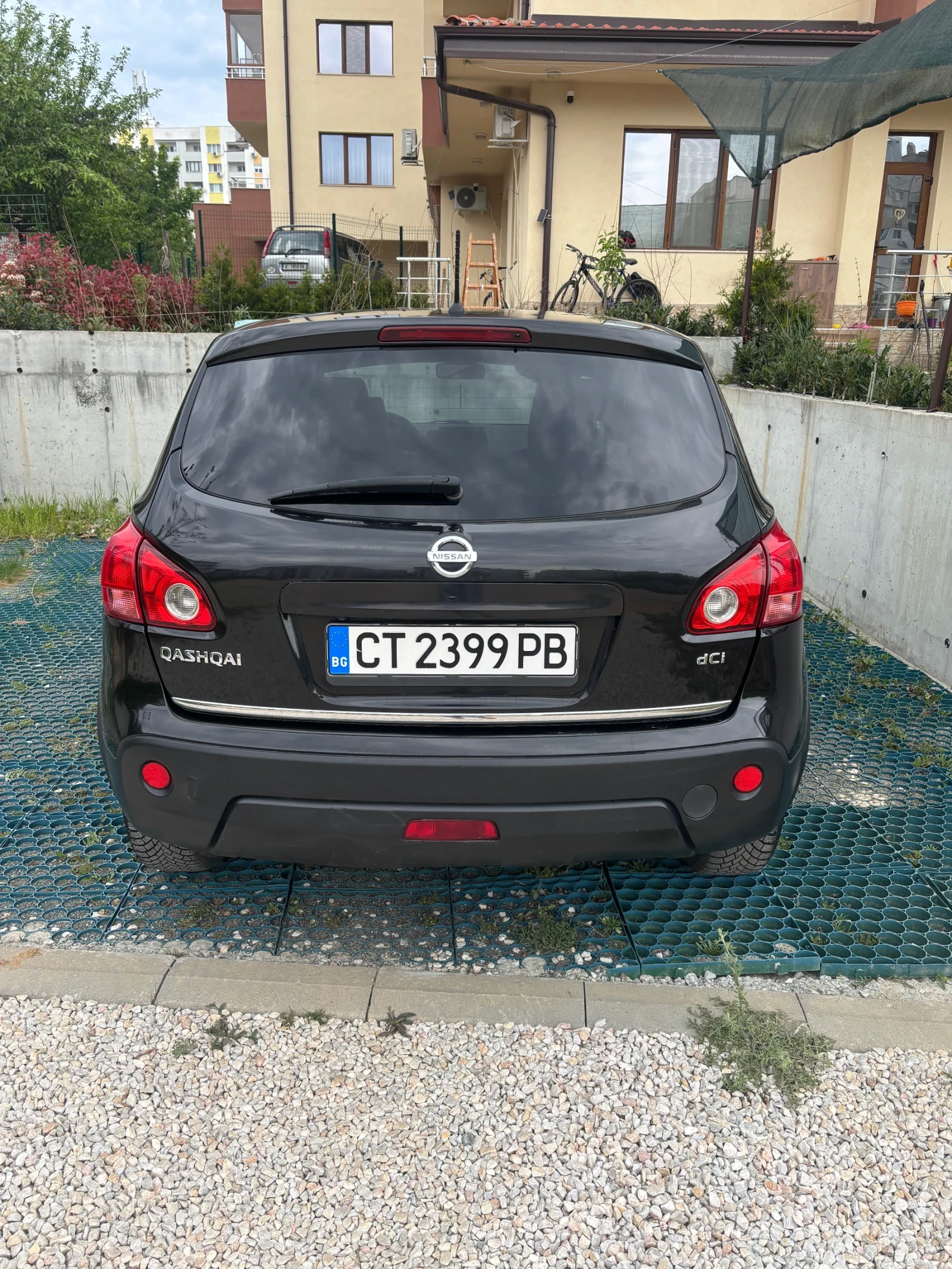 Nissan Qashqai, снимка 4 - Автомобили и джипове - 54714693