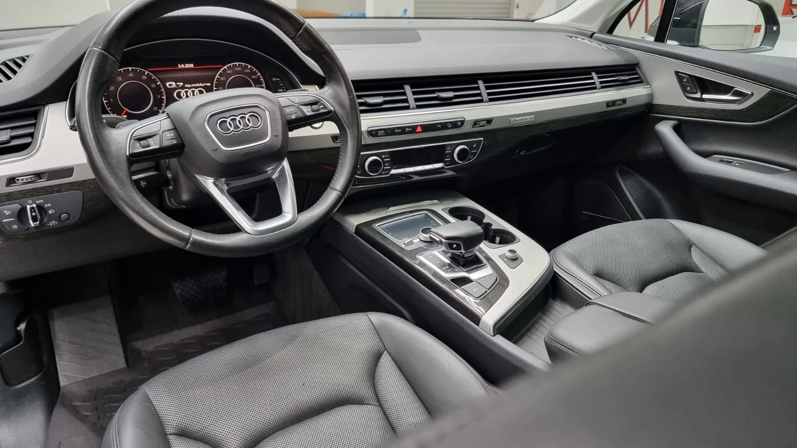 Audi Q7, снимка 10 - Автомобили и джипове - 54791291