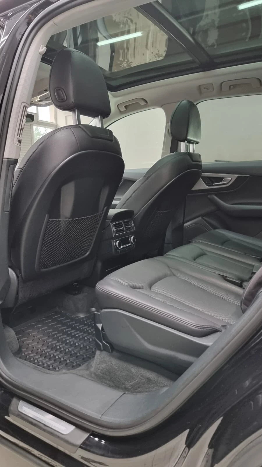 Audi Q7, снимка 9 - Автомобили и джипове - 54791291