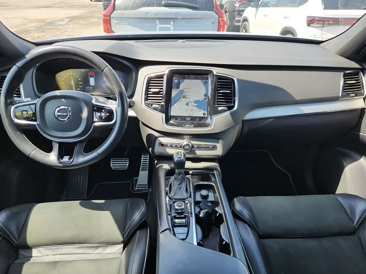 Volvo Xc90 * T6 R DESIGN * CARFAX * Без инциденти * , снимка 5 - Автомобили и джипове - 55184414