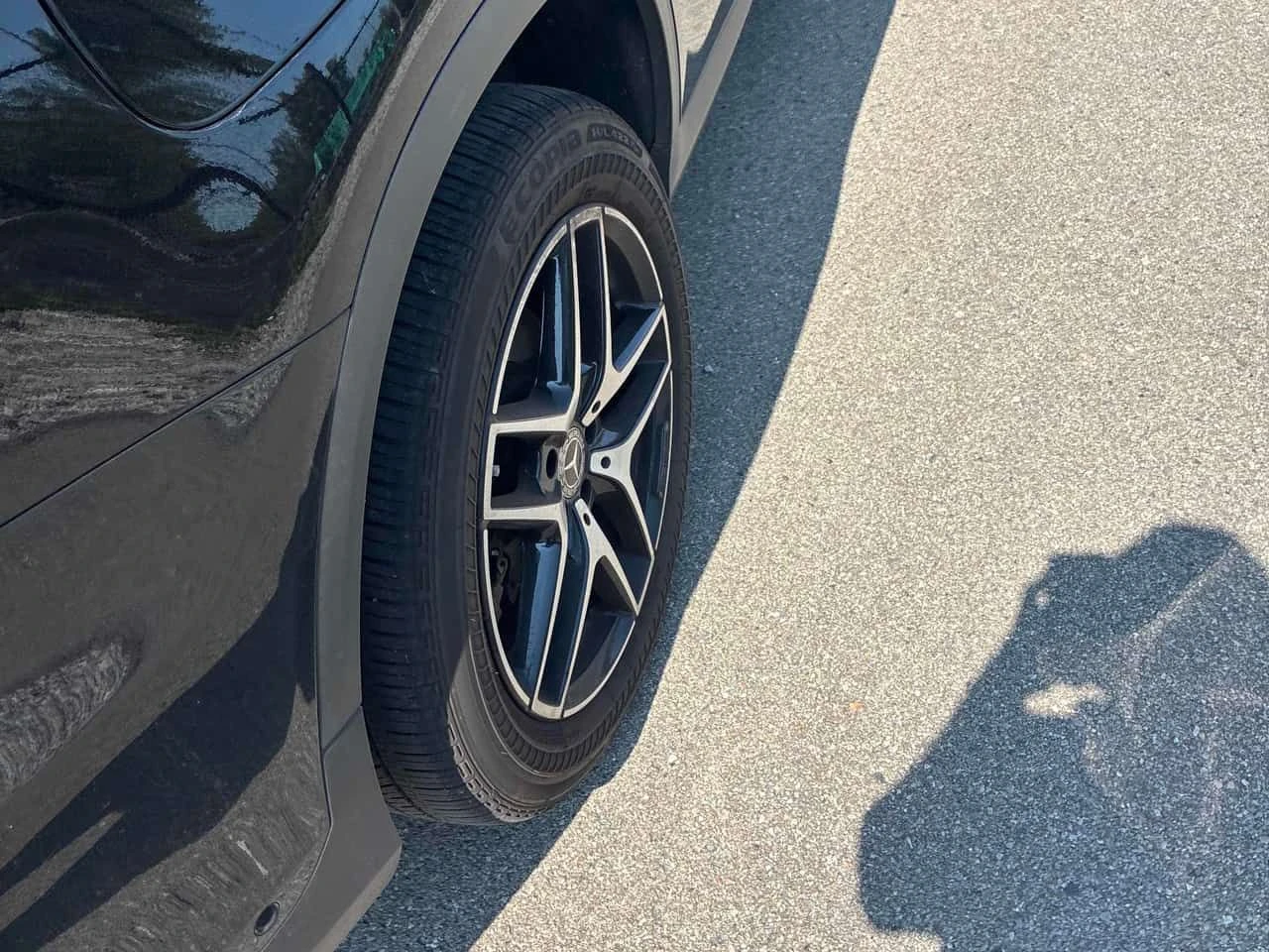 Mercedes-Benz GLC 300 * CARFAX * ЦЕНА ДО БГ, снимка 13 - Автомобили и джипове - 55415917