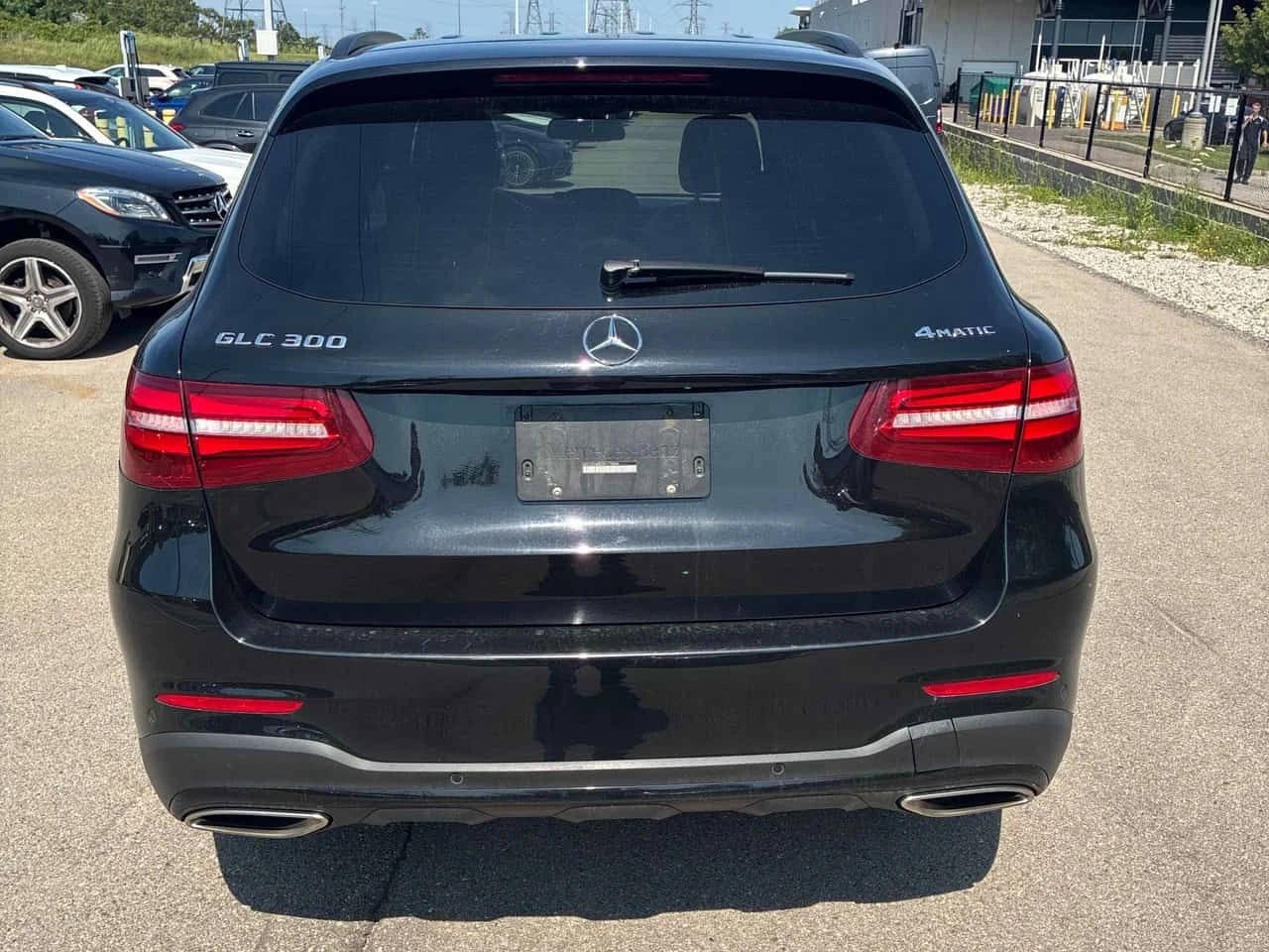 Mercedes-Benz GLC 300 * CARFAX * ЦЕНА ДО БГ, снимка 5 - Автомобили и джипове - 55415917