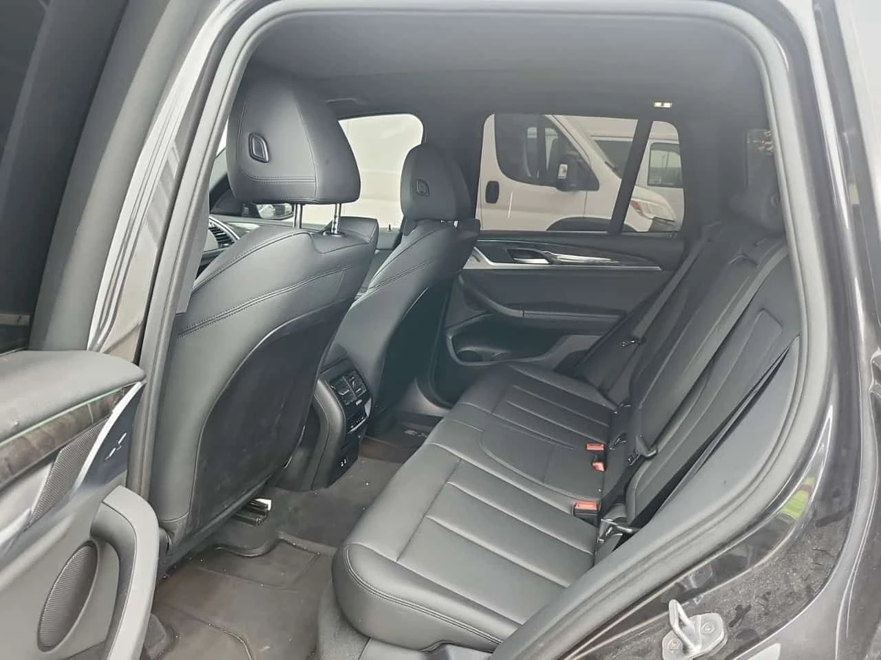 BMW X3 Sports /Xdrive30i/CARFAX/ФИНАНСИРАНЕ, снимка 12 - Автомобили и джипове - 55590131