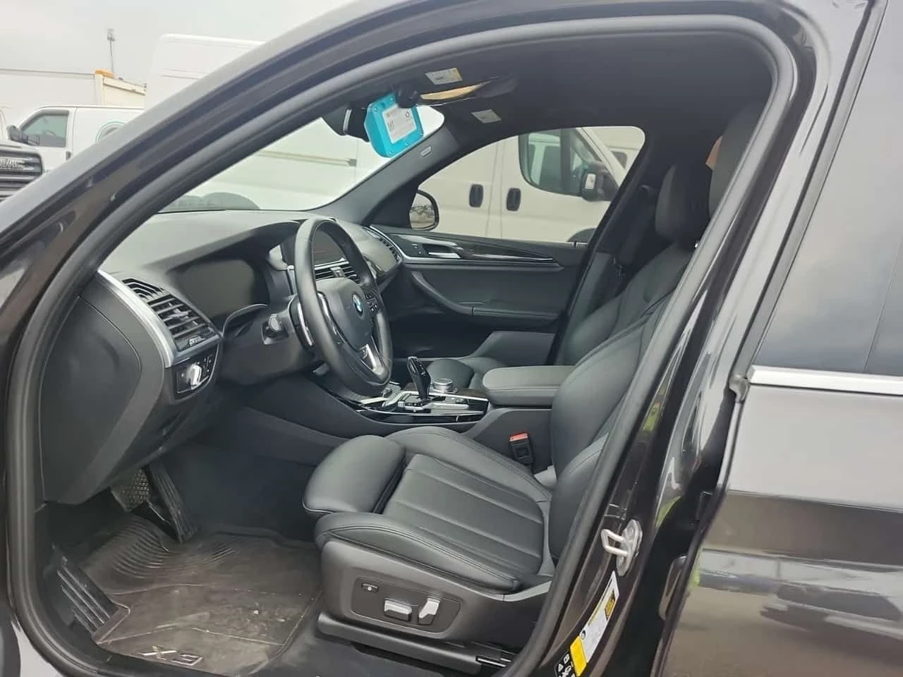 BMW X3 Sports /Xdrive30i/CARFAX/ФИНАНСИРАНЕ, снимка 3 - Автомобили и джипове - 55590131