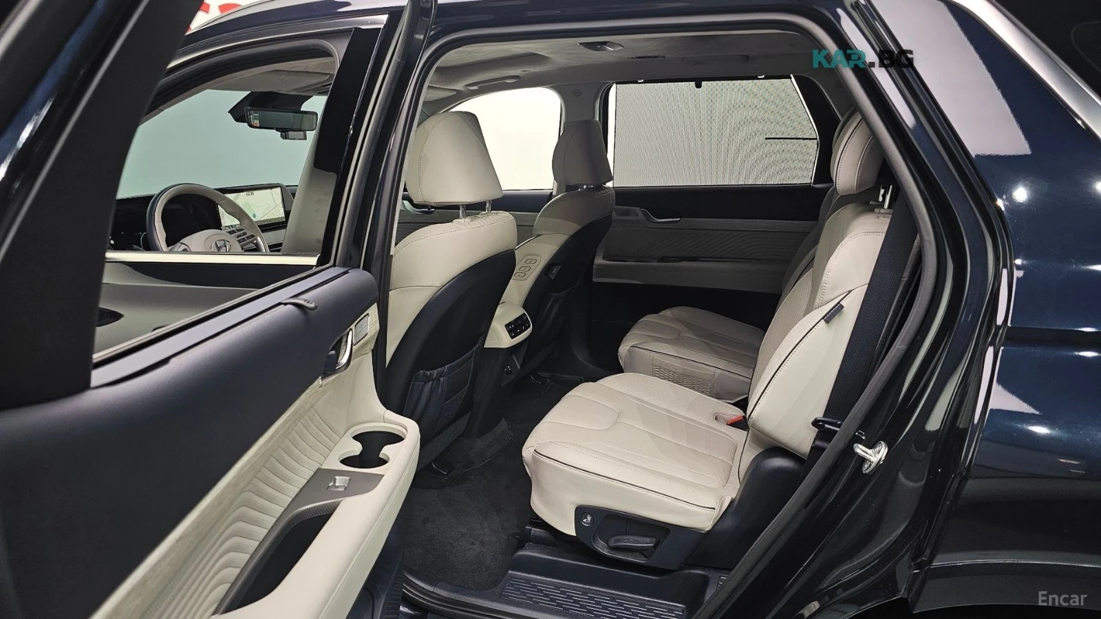 Hyundai Palisade 3.8 4WD Calligraphy* HUD* 360* МАСАЖИ* ПАНО, снимка 11 - Автомобили и джипове - 55820652