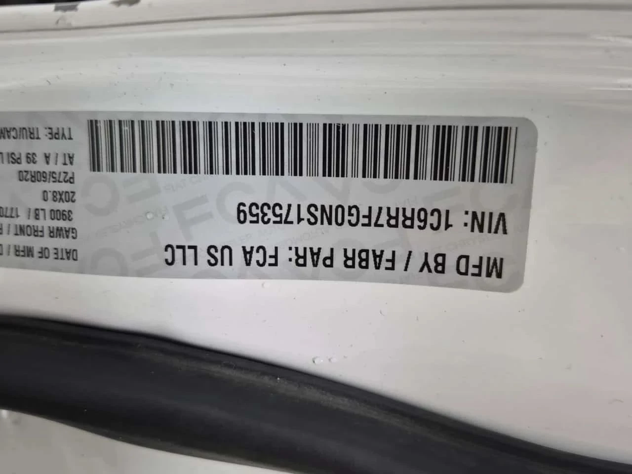 Dodge RAM 1500, снимка 16 - Автомобили и джипове - 56686099