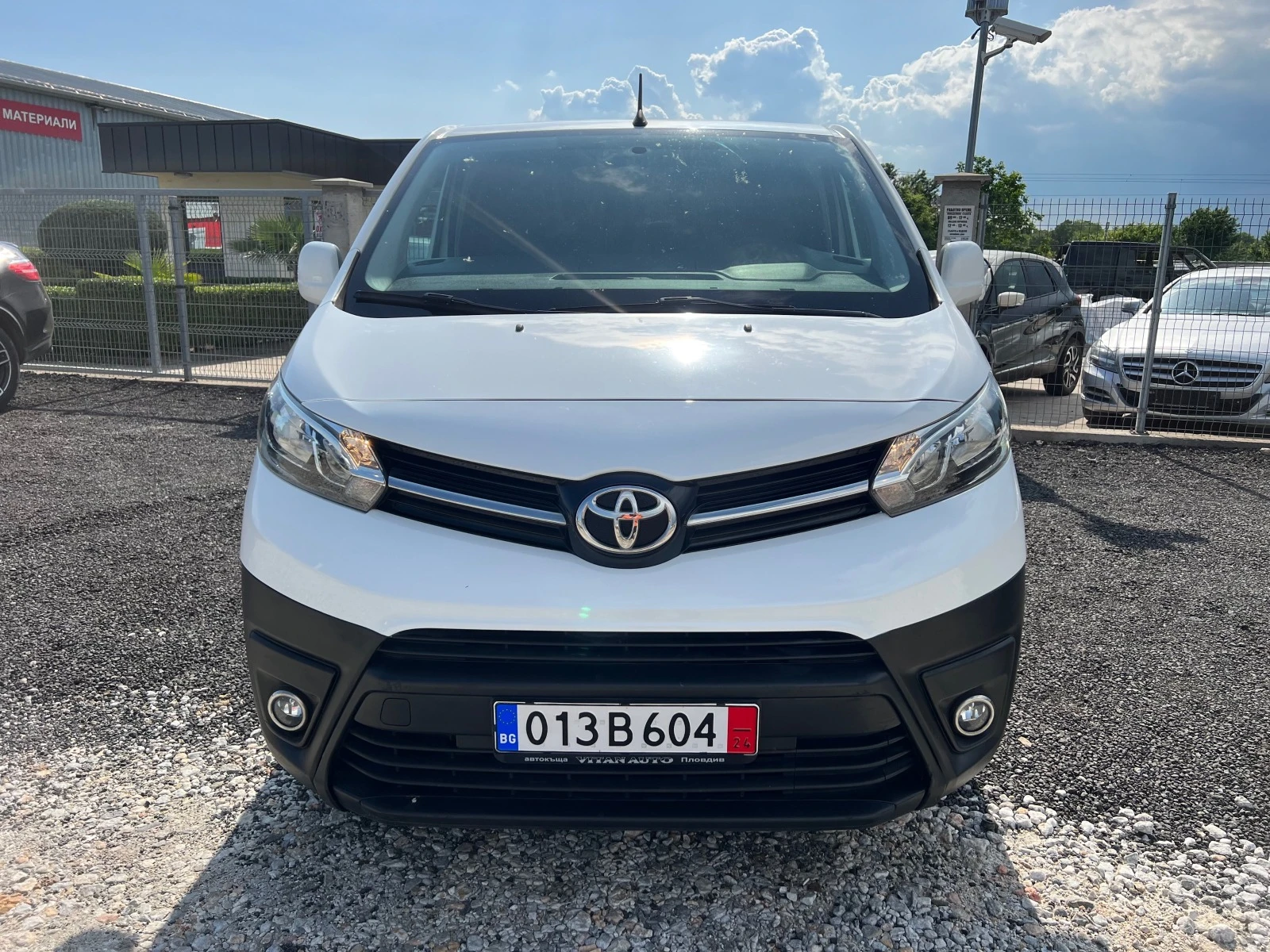 Toyota Proace 1.6 d-115 k.c. - изображение 2