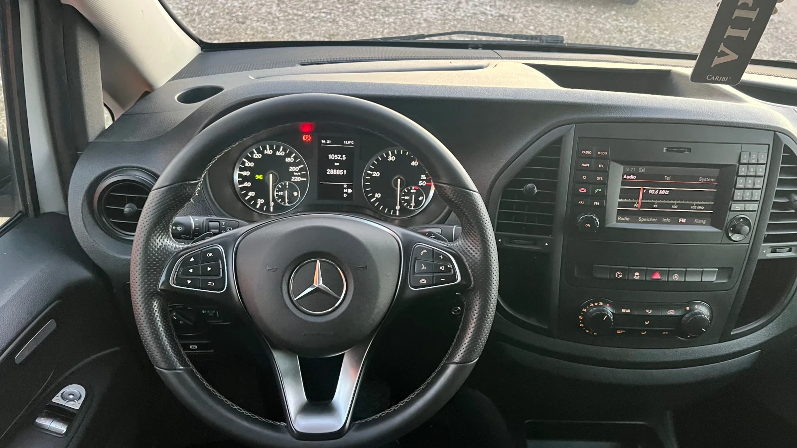 Mercedes-Benz Vito 2017 ЕВРО 6 / 8места РЕАЛНИ И ДОКАЗУЕМИ КОЛОМЕТРИ - изображение 10