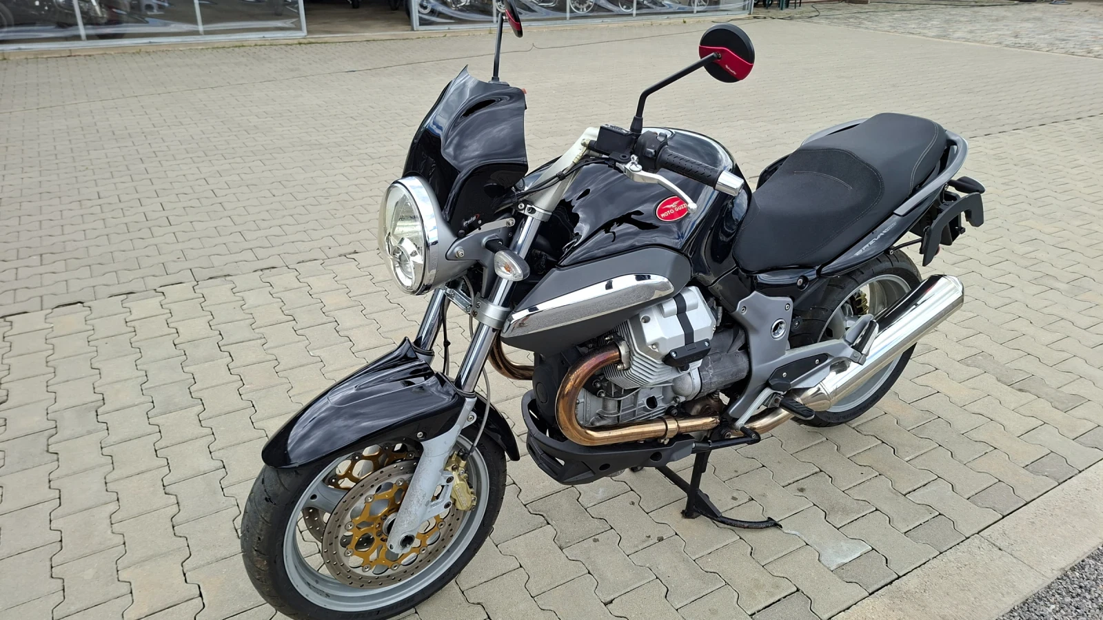 Moto Guzzi Breva 850 