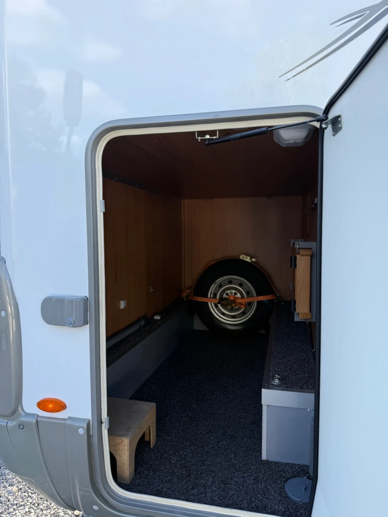 Кемпер Burstner Aviano 650i, снимка 15 - Каравани и кемпери - 51732992