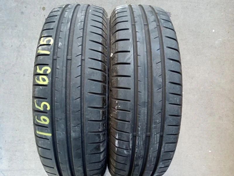 Гуми Летни 165/65R15, снимка 1 - Гуми и джанти - 45649613