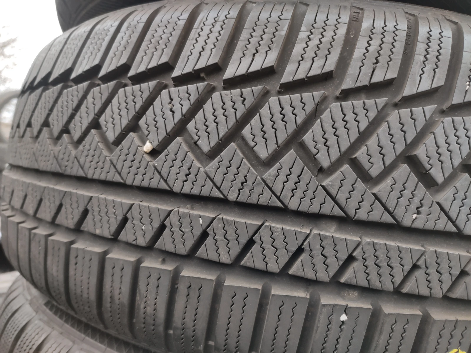  235/50R19 | Mobile.bg   2