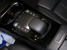 Mercedes-Benz A 220, снимка 13