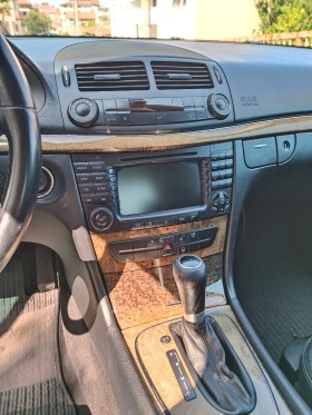 Mercedes-Benz E 320 CDI, снимка 11