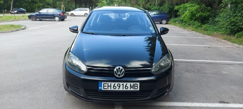 VW Golf 1.6 TDI, снимка 1 - Автомобили и джипове - 45431442