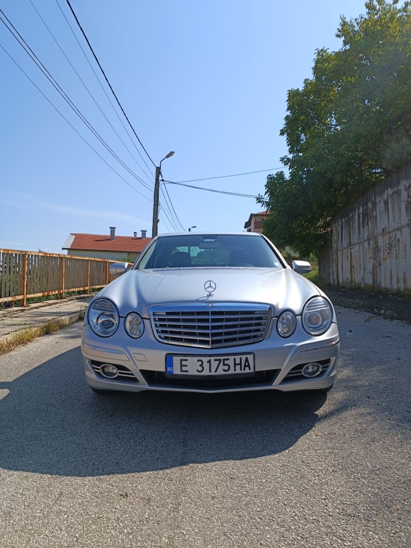 Mercedes-Benz E 320 CDI, снимка 3 - Автомобили и джипове - 45637614