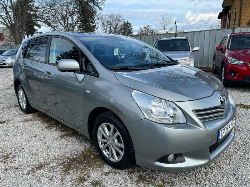 Toyota Verso 1.8* ШВЕЙЦАРИЯ* 7МЕСТА* , снимка 3 - Автомобили и джипове - 46566387