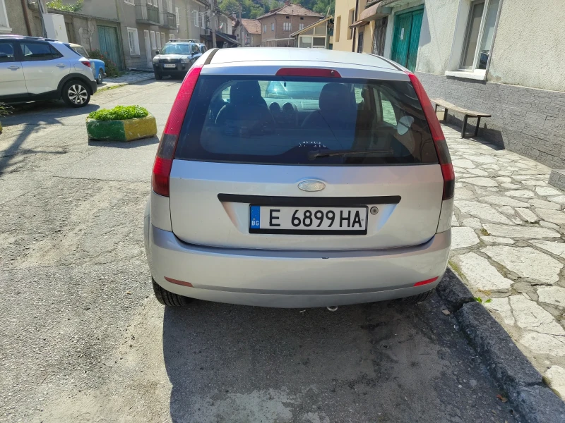 Ford Fiesta, снимка 3 - Автомобили и джипове - 47322947