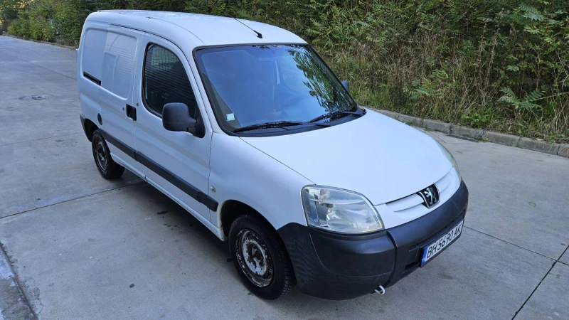 Peugeot Partner 1.4i LPG, снимка 7 - Автомобили и джипове - 47700767