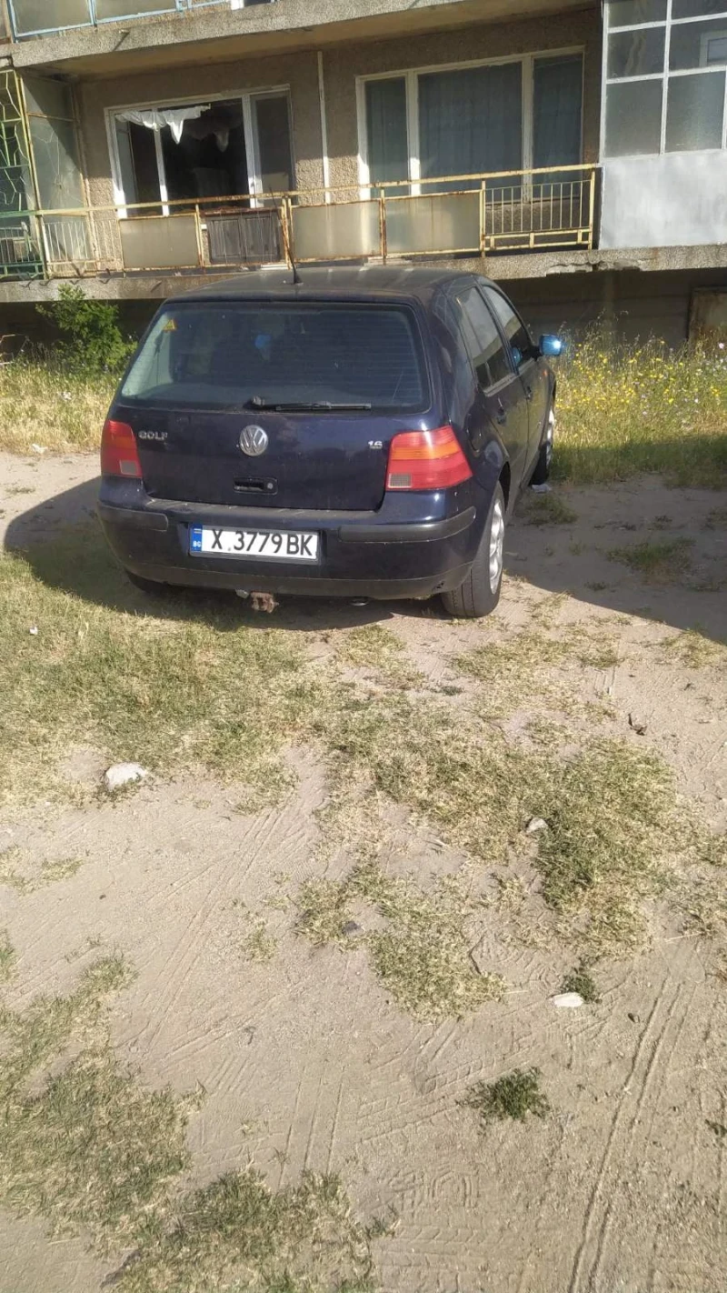 VW Golf 1.6, снимка 13 - Автомобили и джипове - 48550233