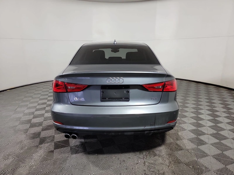 Audi A3 PremiumPlus* KEYLESS* Lane Assist* P. Assist* , снимка 5 - Автомобили и джипове - 48863621