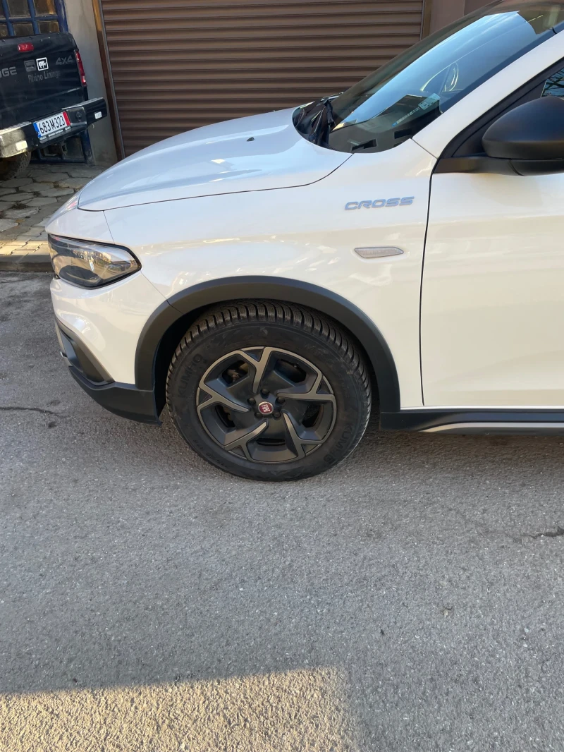 Fiat Tipo CROSS, снимка 2 - Автомобили и джипове - 48873629