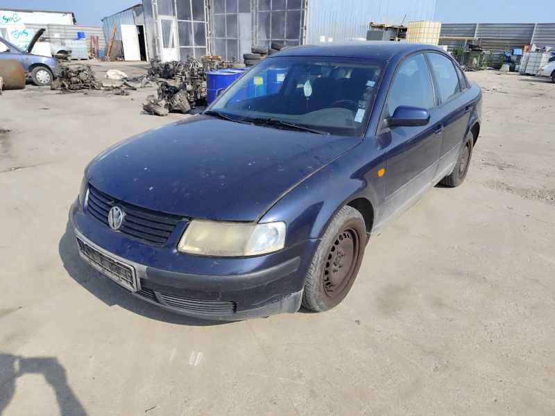VW Passat 1.8, снимка 2 - Автомобили и джипове - 50580885