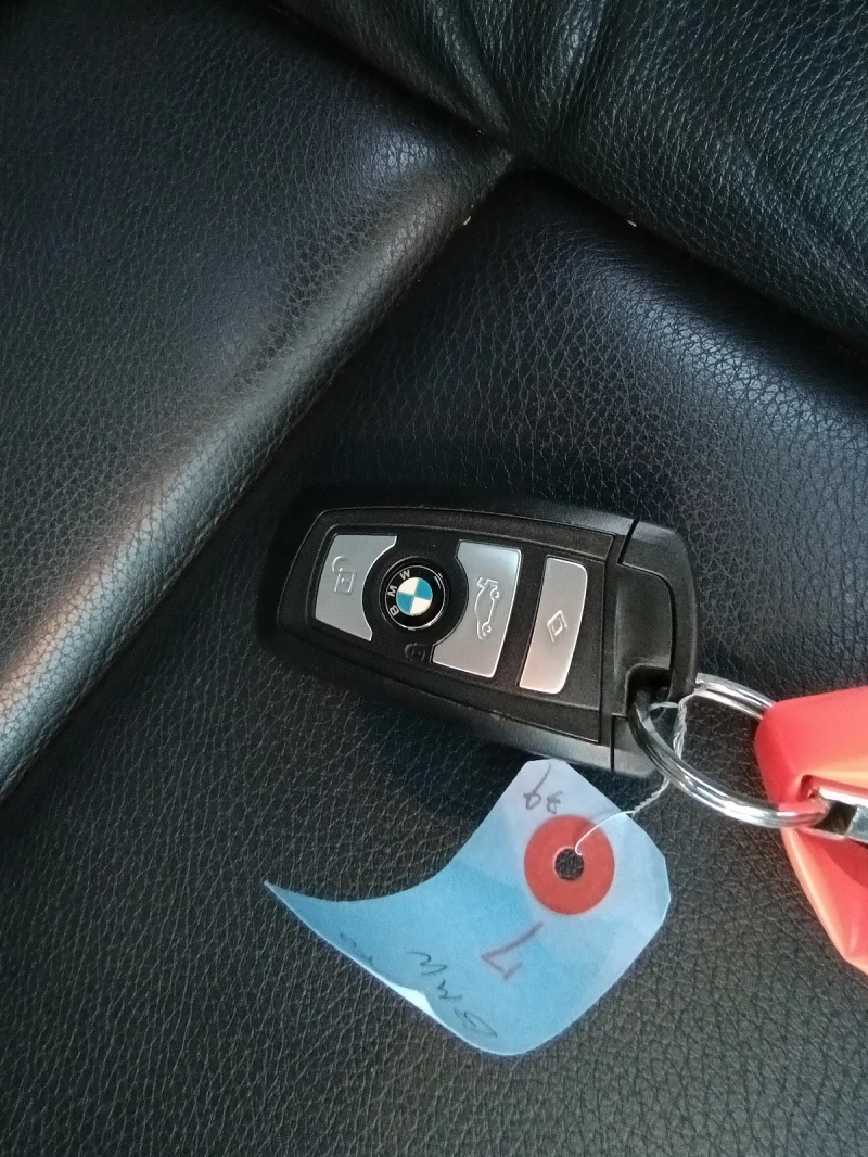 BMW 528 M-Sport 95000 km xDrive, снимка 13 - Автомобили и джипове - 52292472