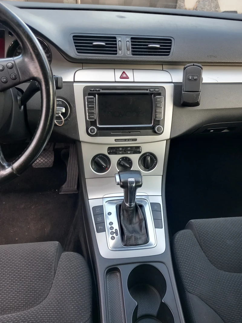 VW Passat 2.0 140 к.с 2008г команреил , снимка 9 - Автомобили и джипове - 52484221