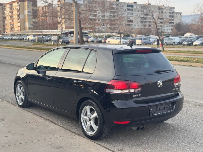 VW Golf 2.0TDI 140ксDSG * НАВИ* КОЖА* ПОДГРЕВ* , снимка 3 - Автомобили и джипове - 52846790