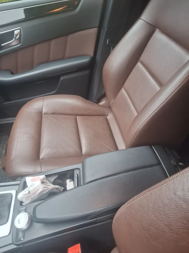 Mercedes-Benz E 220 220cdi, снимка 11 - Автомобили и джипове - 52973166