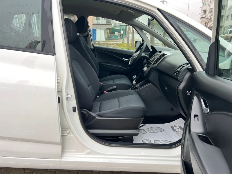 Hyundai Ix20 1.4i/EU.5B, снимка 11 - Автомобили и джипове - 53232274