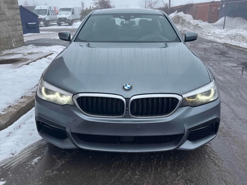 BMW 530 / xDrive / ОБДУХВАНЕ / 360 / CARFAX, снимка 6 - Автомобили и джипове - 53257431