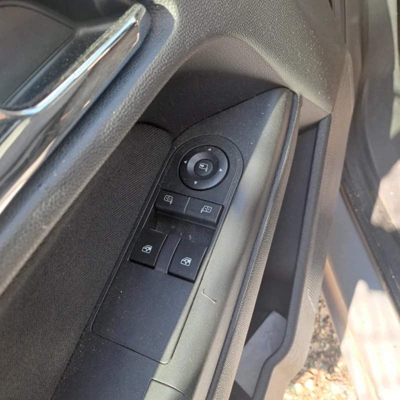 Opel Astra 1.7cdti, снимка 7 - Автомобили и джипове - 53275421